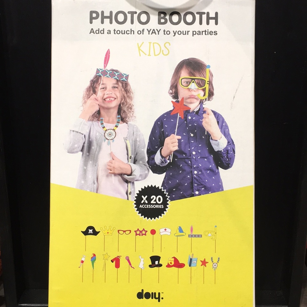 Doly Photo Booth Accessories X  20